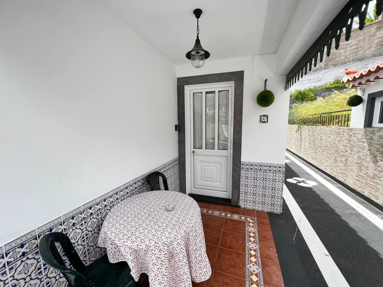 Comfortable 2-Bedroom Apartment For Relaxing Stays Funchal  Exteriér fotografie