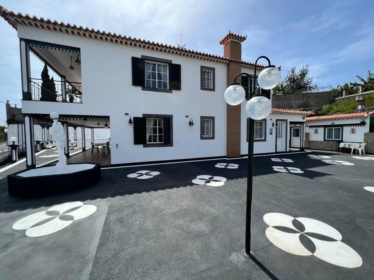 Comfortable 2-Bedroom Apartment For Relaxing Stays Funchal  Exteriér fotografie
